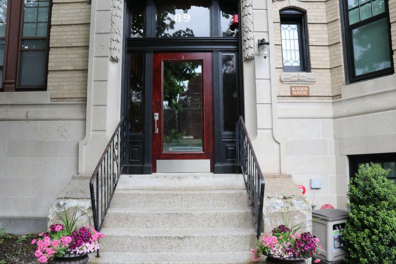 A Stylish Stay W/ A Queen Bed, Heated Floors.. #26 Brookline Dış mekan fotoğraf